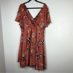 Torrid Size 2 Plus Size 18/20 Coral/Peach/Salmon Floral Knee Length Dress